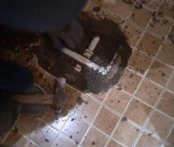 方城卫生间漏水维修公司为您分享下卫生间渗水如何处理及注意事项