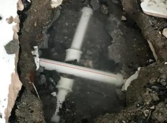 方城阳台漏水维修公司为您分享楼上楼下漏水怎么处理