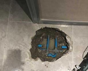 方城阳台漏水维修公司分享下暖气管道漏水的原因有哪些